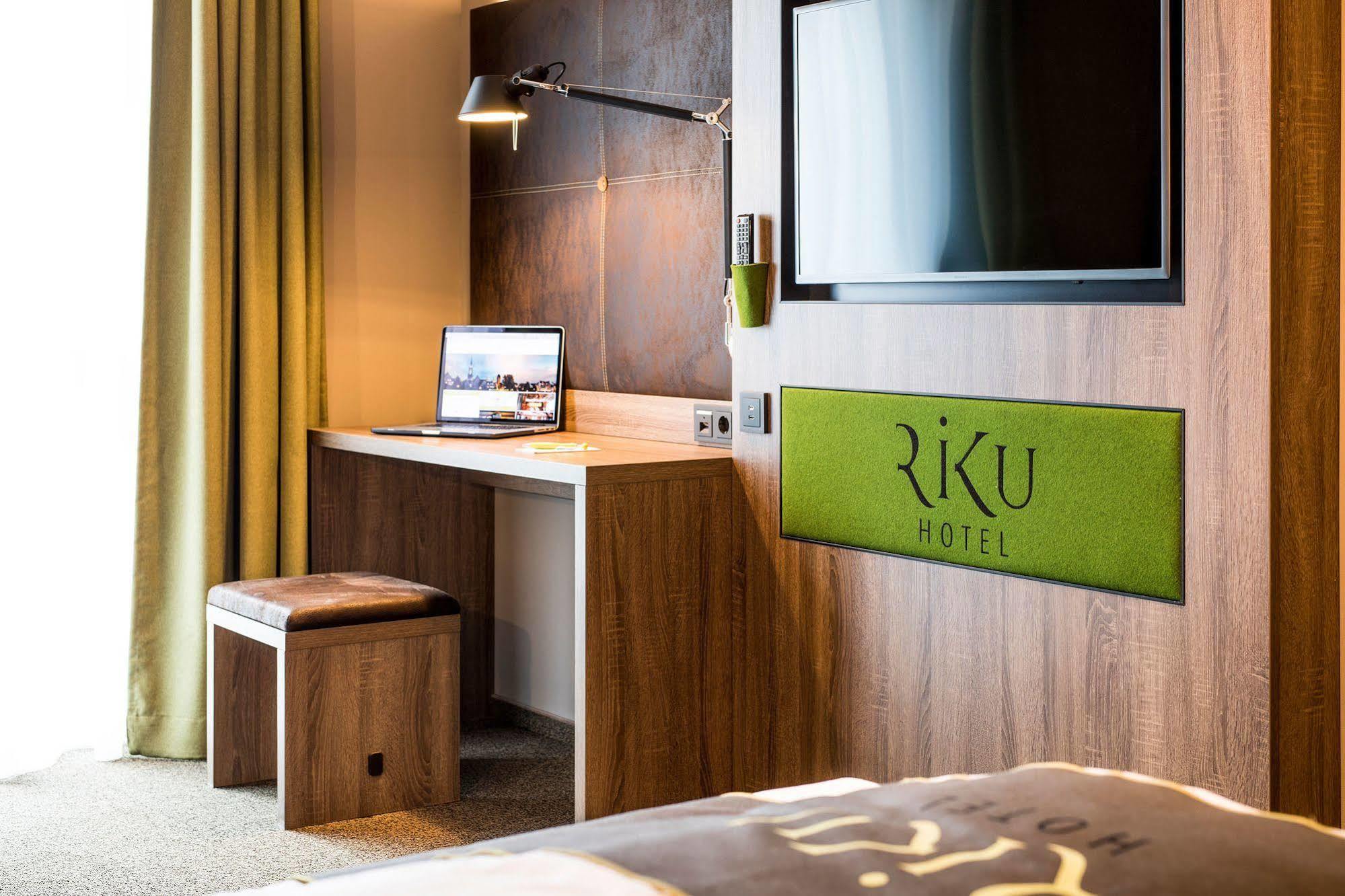 Riku Hotel Ulm Exterior foto